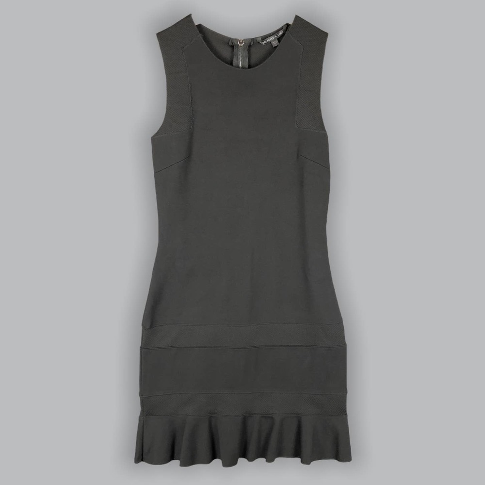 Felicity & Coco Sleeveless Knit Sheath Dress Medium Black Runs Small Ruffle